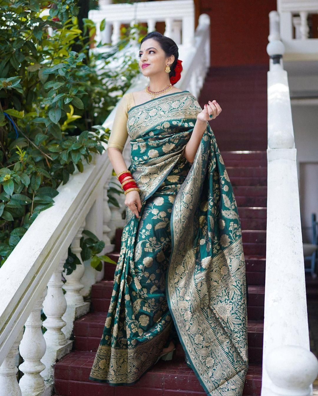 Women's Wedding Special Jacquard Saree